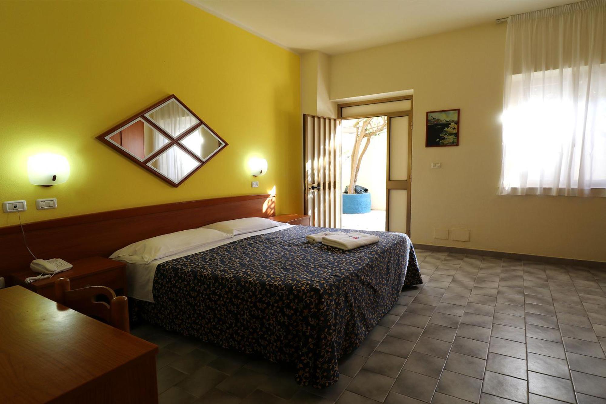 Nirvana Club Village Botricello Kamer foto